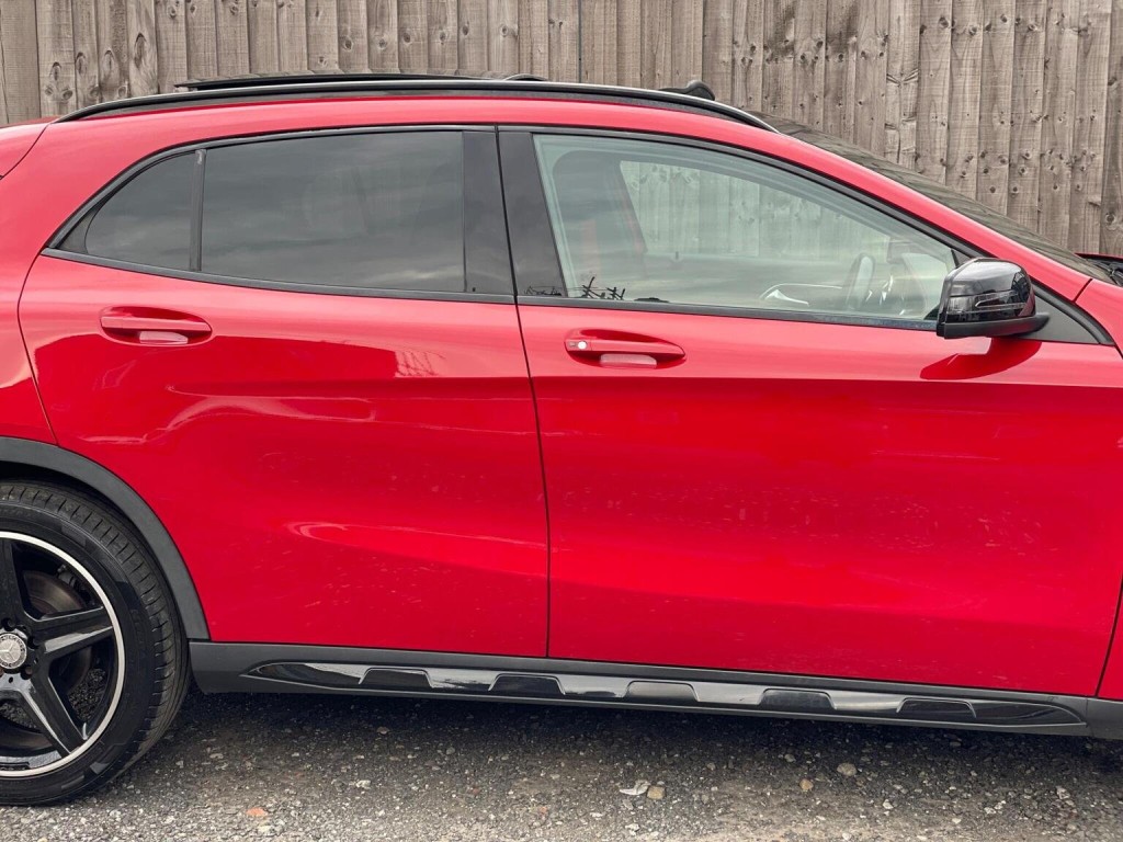 MERCEDES-BENZ GLA CLASS