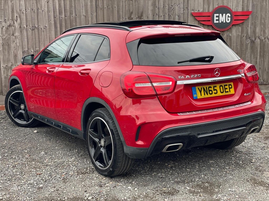 MERCEDES-BENZ GLA CLASS