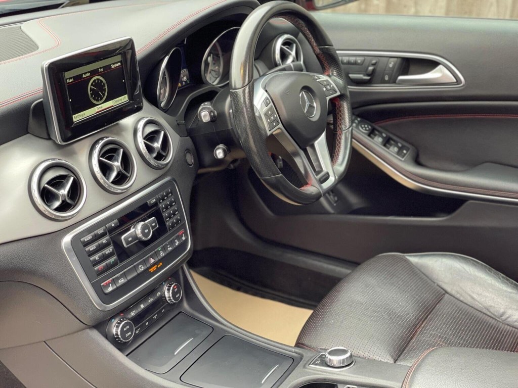 MERCEDES-BENZ GLA CLASS