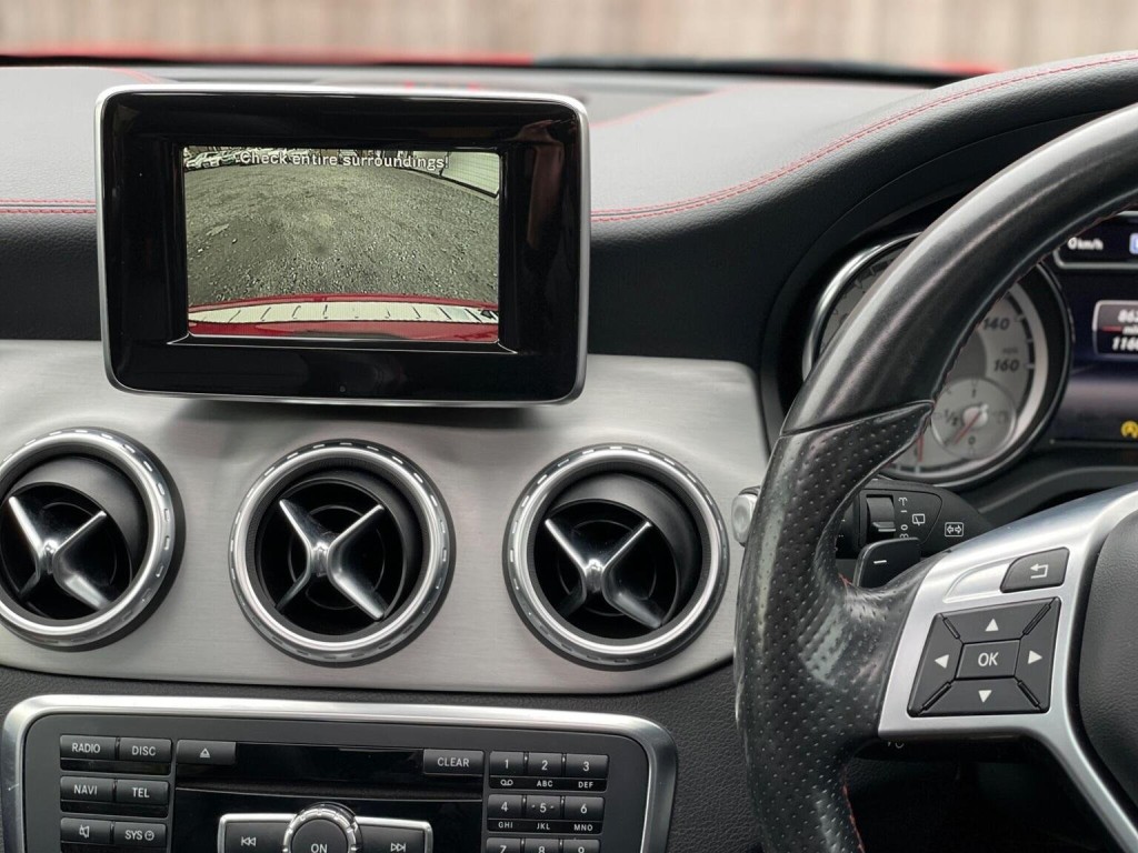 MERCEDES-BENZ GLA CLASS