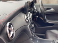 MERCEDES-BENZ GLA CLASS