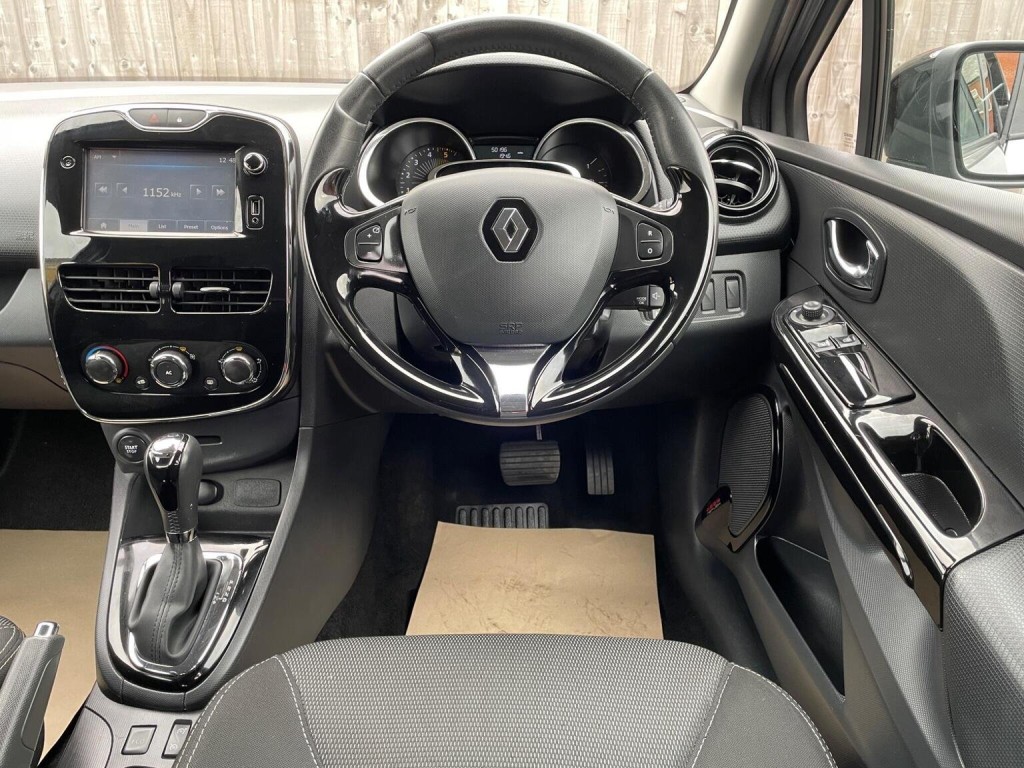 RENAULT CLIO