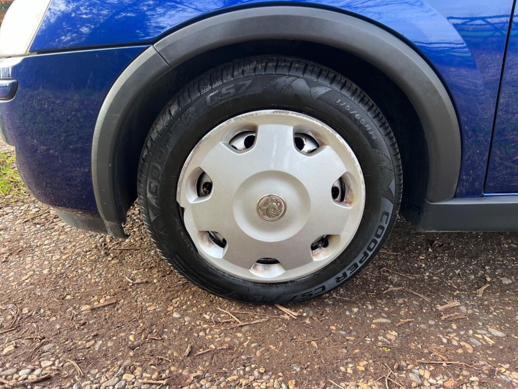 VAUXHALL CORSA