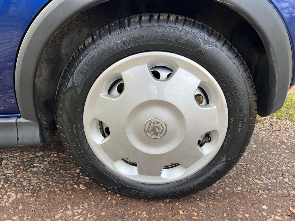 VAUXHALL CORSA