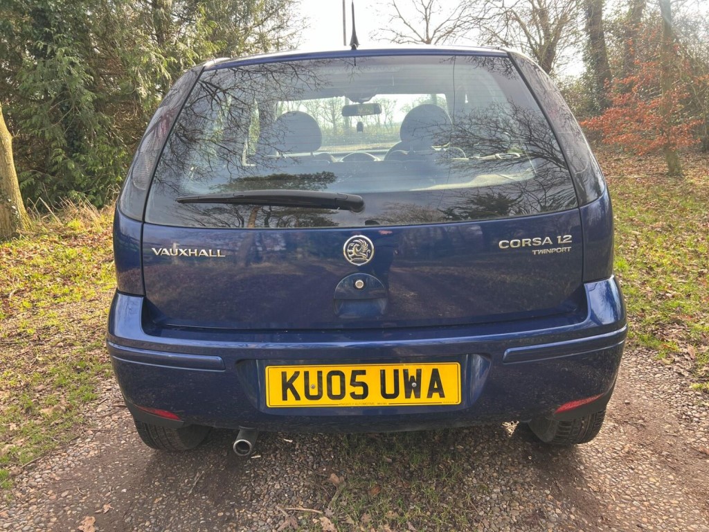 VAUXHALL CORSA