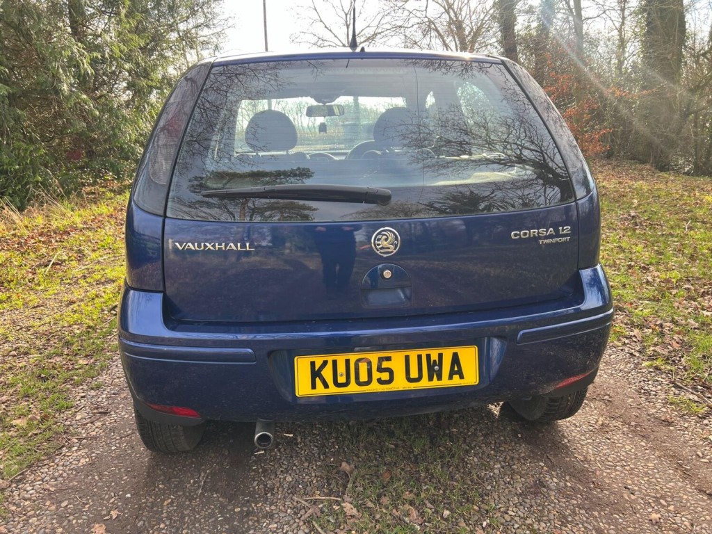 VAUXHALL CORSA