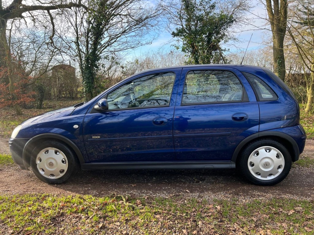 VAUXHALL CORSA