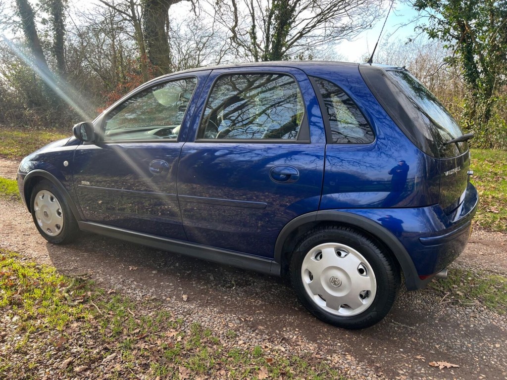 VAUXHALL CORSA