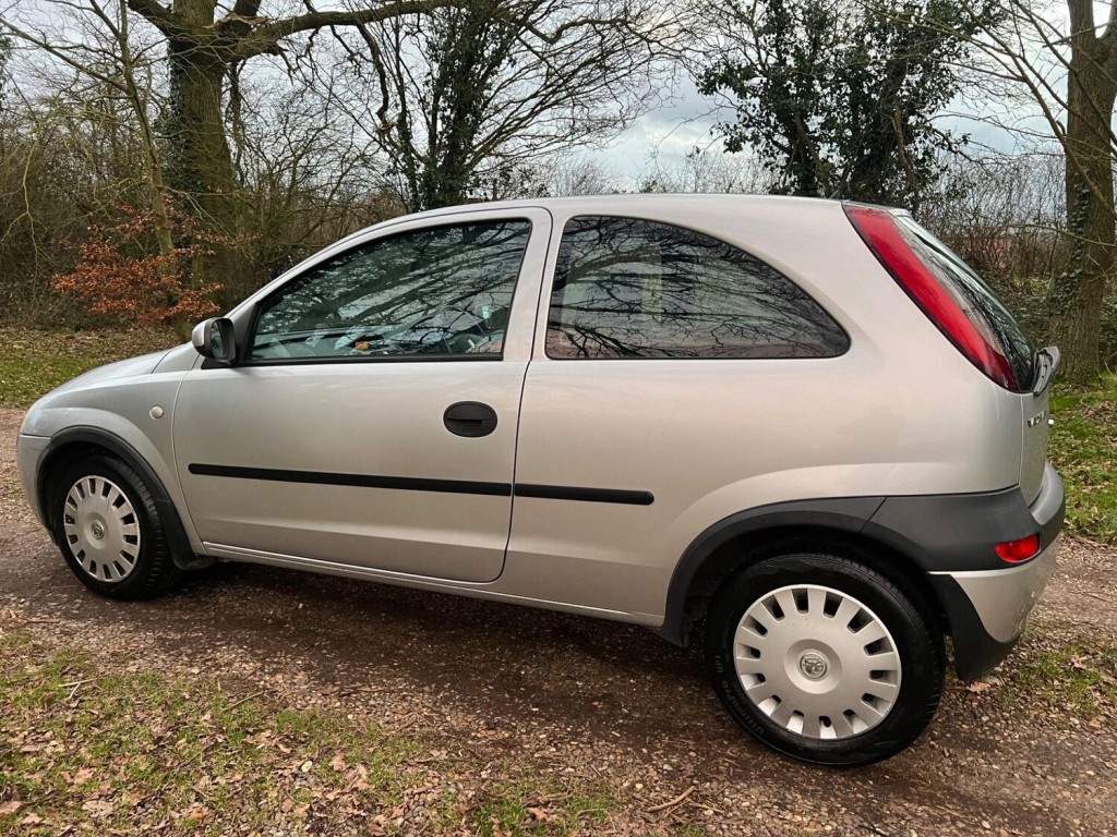 VAUXHALL CORSA