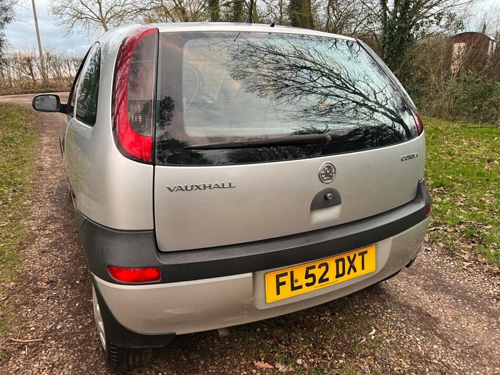 VAUXHALL CORSA
