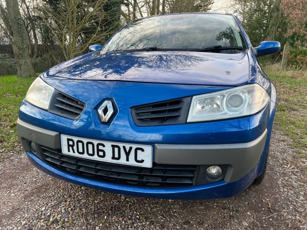 RENAULT MEGANE