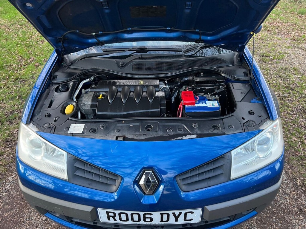 RENAULT MEGANE