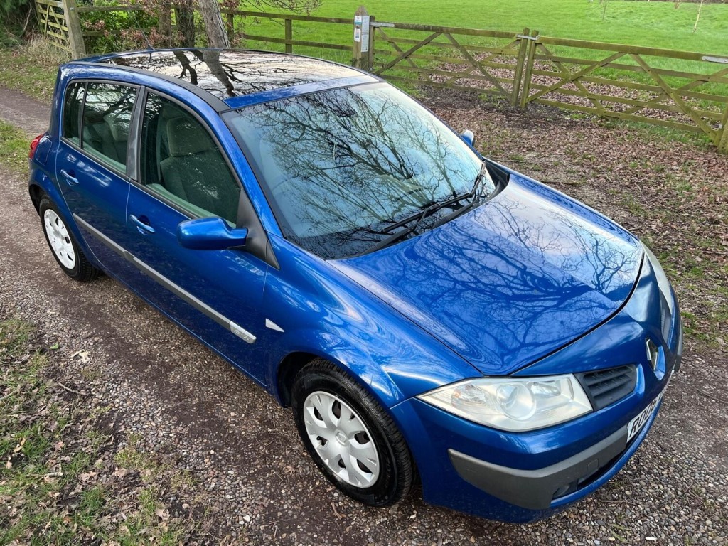 RENAULT MEGANE