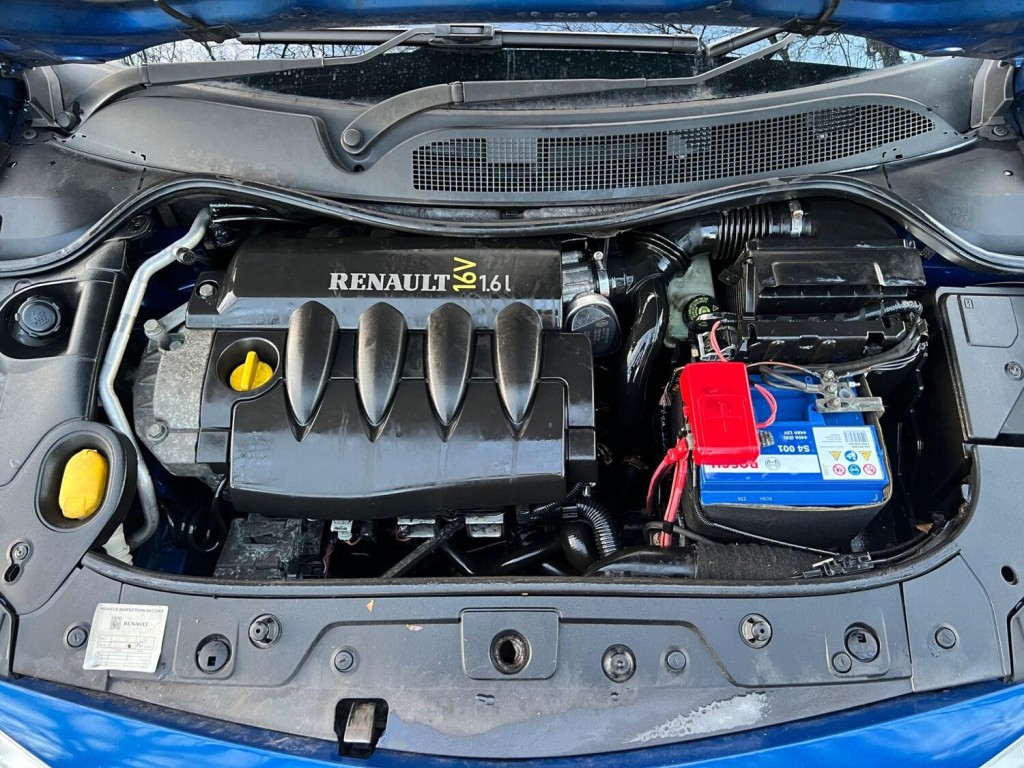 RENAULT MEGANE