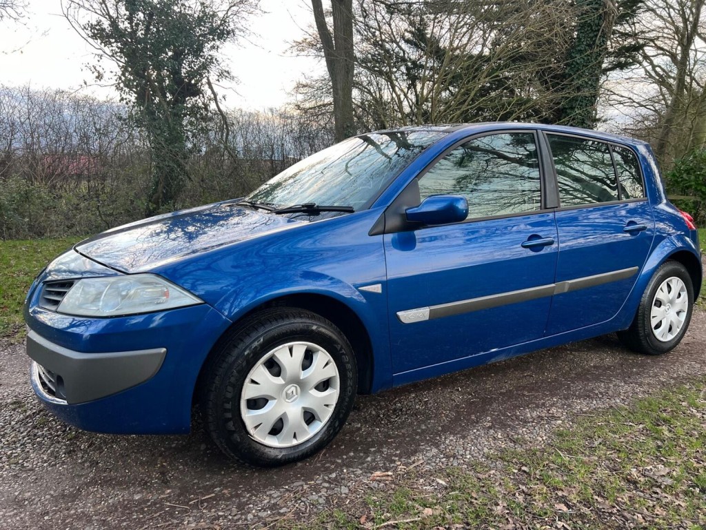 RENAULT MEGANE