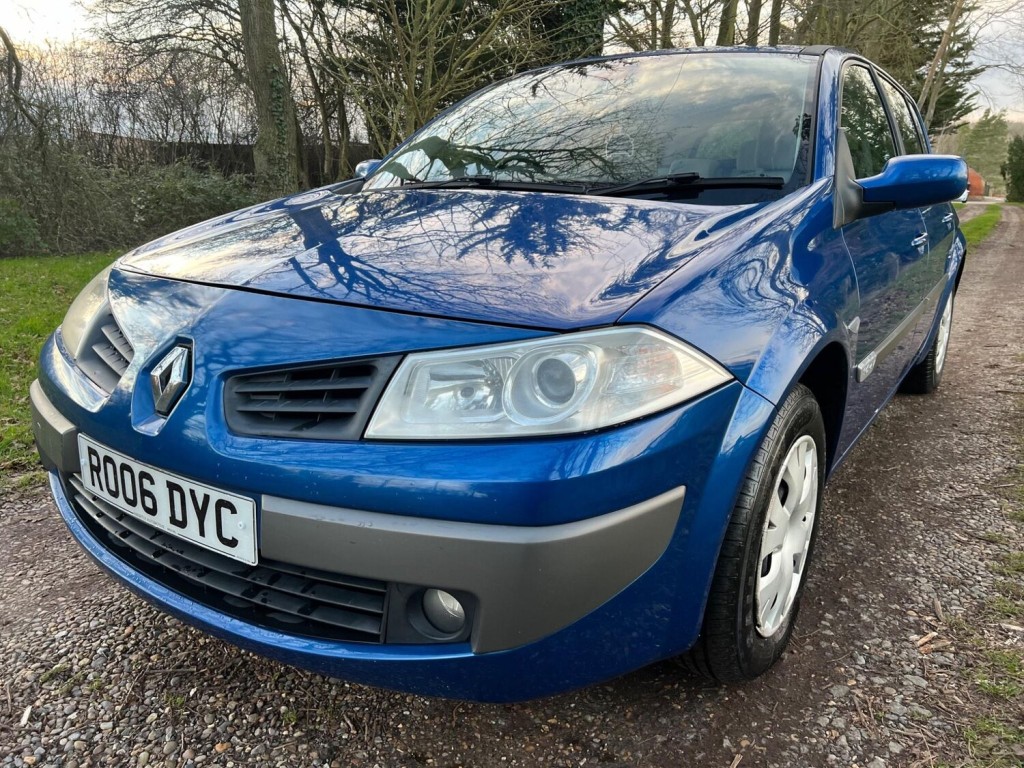RENAULT MEGANE