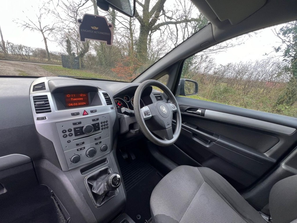 VAUXHALL ZAFIRA