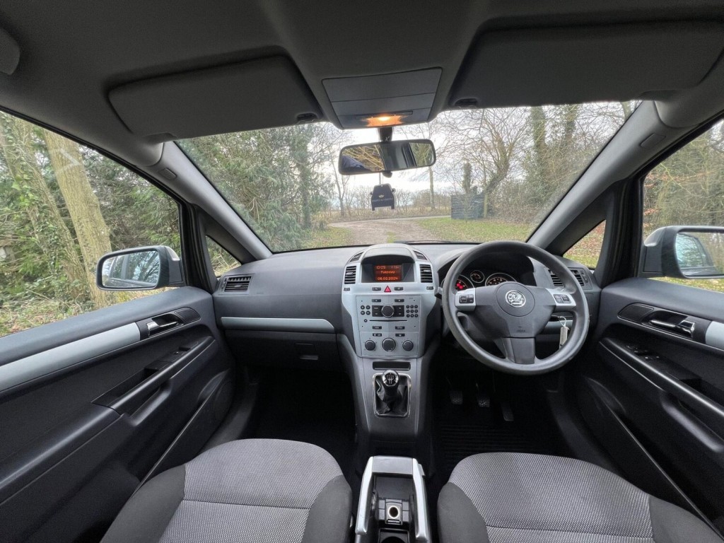 VAUXHALL ZAFIRA