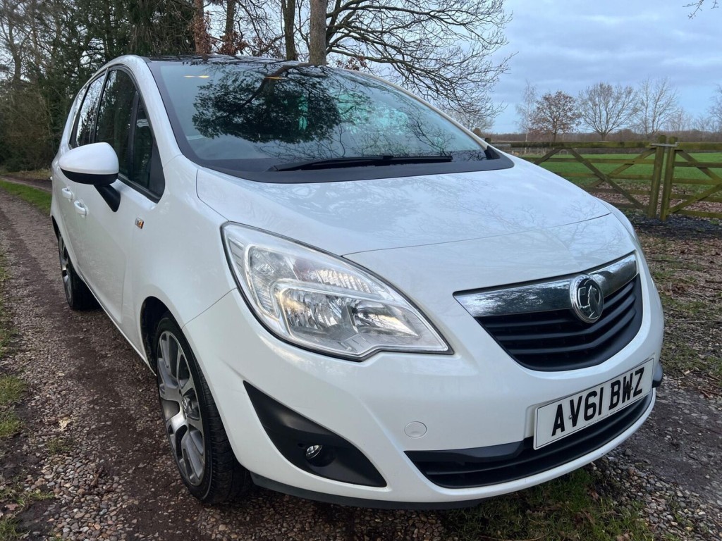 View VAUXHALL MERIVA 1.4 16V Exclusiv Limited Edition Euro 5 5dr