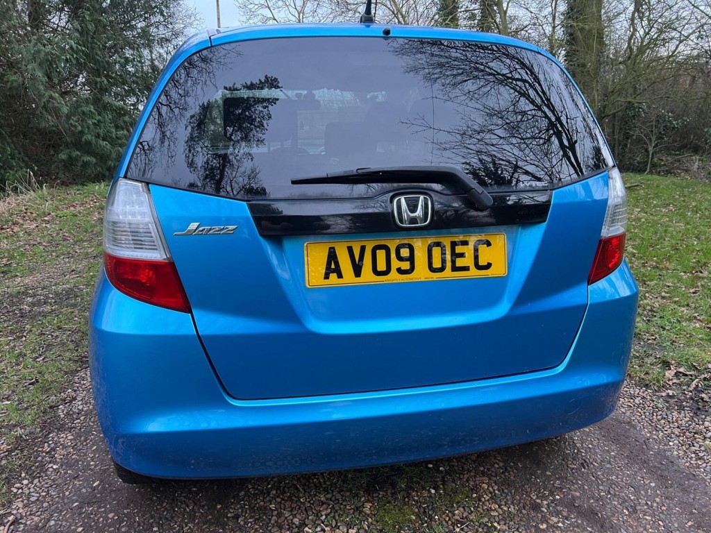 HONDA JAZZ