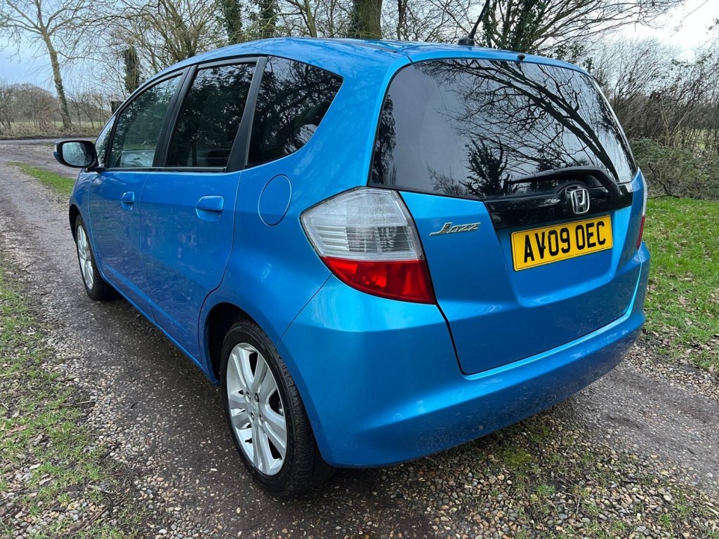 HONDA JAZZ
