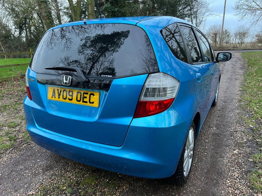 HONDA JAZZ