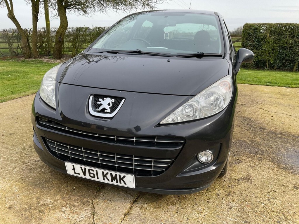 View PEUGEOT 207 1.4 Active Euro 5 5dr