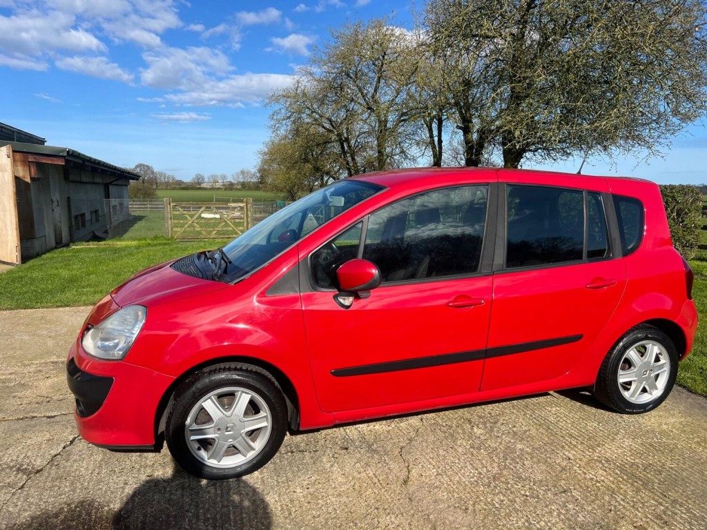 RENAULT GRAND MODUS