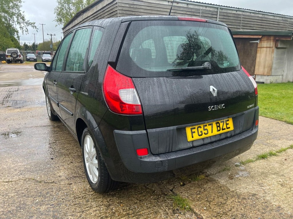 RENAULT SCENIC