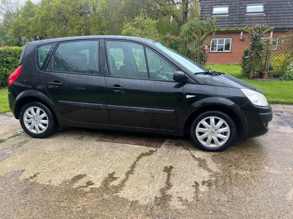 RENAULT SCENIC