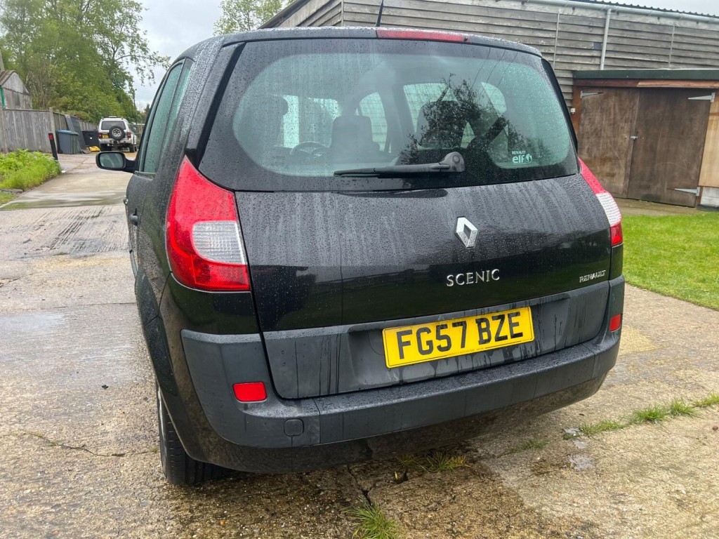 RENAULT SCENIC