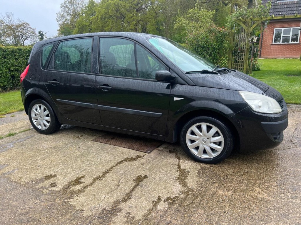 RENAULT SCENIC