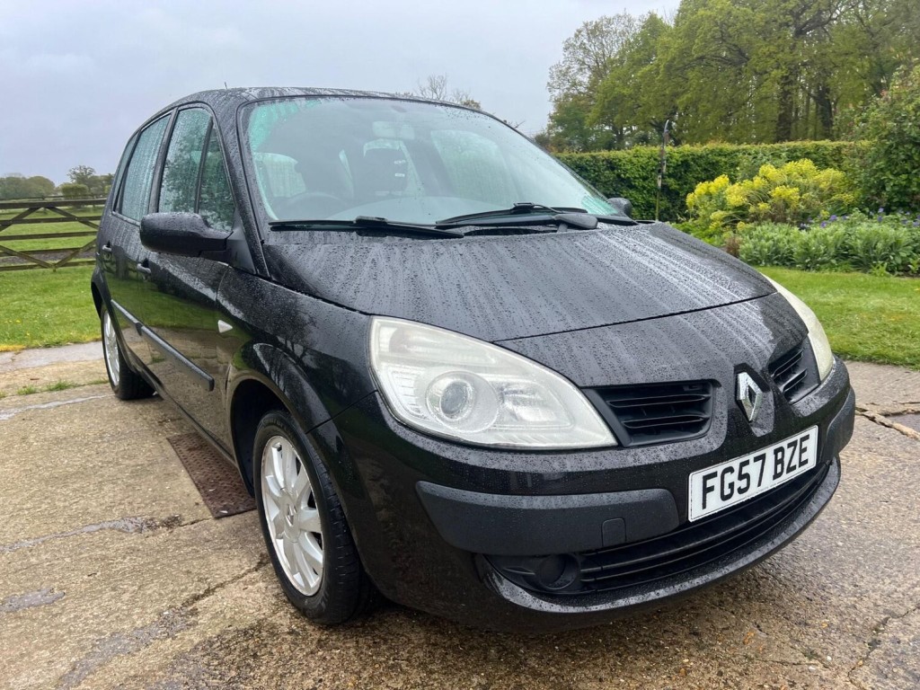 View RENAULT SCENIC 1.5 dCi Expression 5dr
