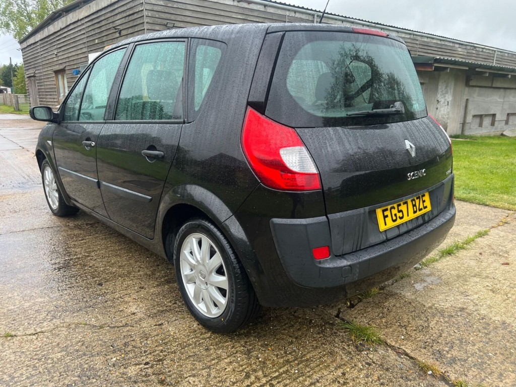 RENAULT SCENIC