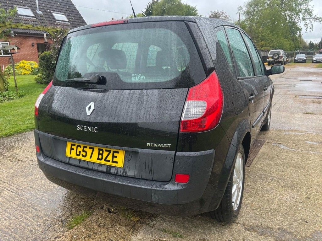 RENAULT SCENIC