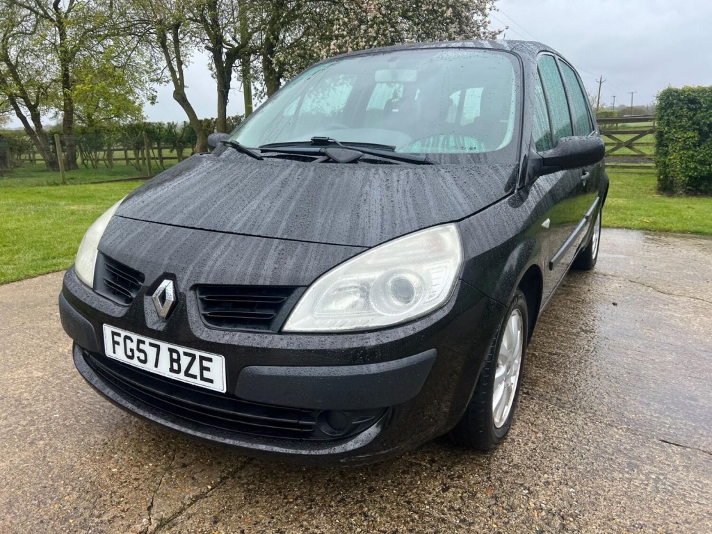RENAULT SCENIC