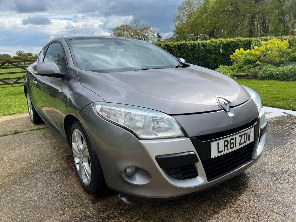 View RENAULT MEGANE 1.5 dCi Dynamique TomTom Euro 5 3dr