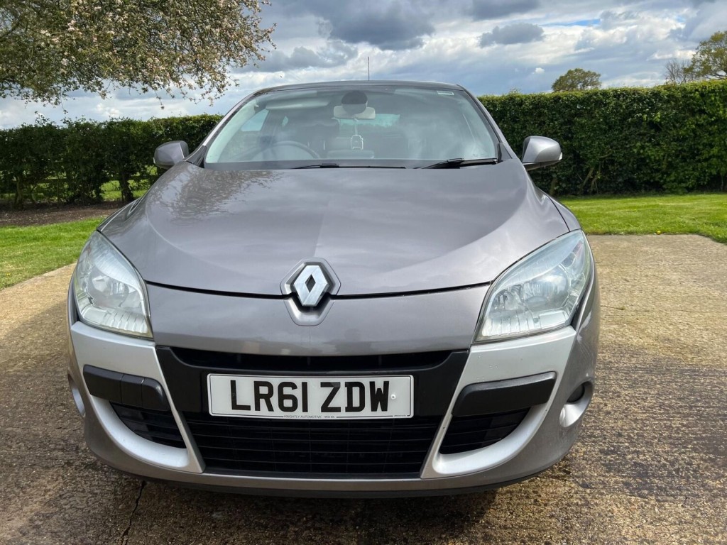 RENAULT MEGANE
