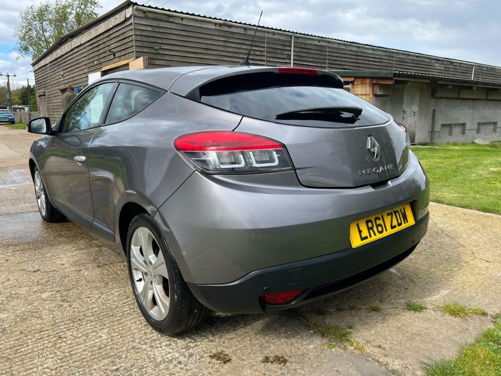 RENAULT MEGANE