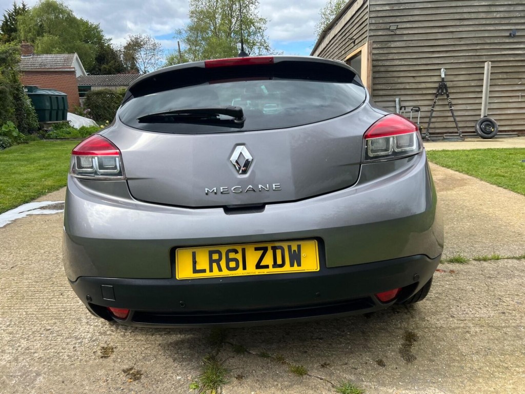 RENAULT MEGANE
