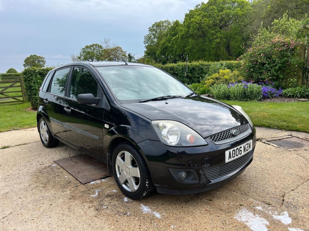 View FORD FIESTA 1.25 Zetec 5dr