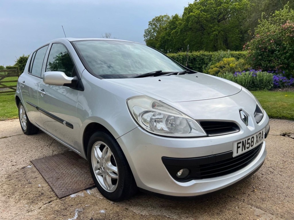 View RENAULT CLIO 1.2 16v Expression 5dr
