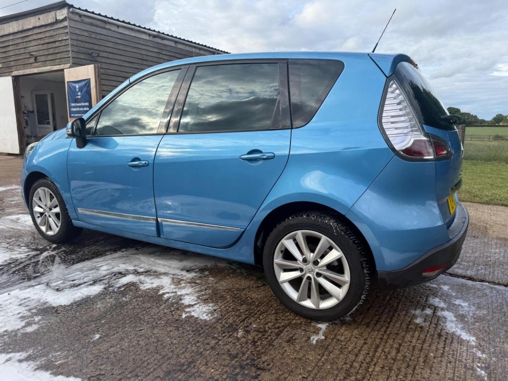 RENAULT SCENIC