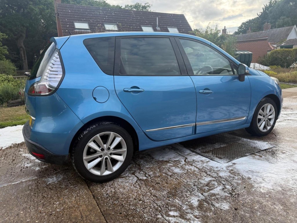 RENAULT SCENIC