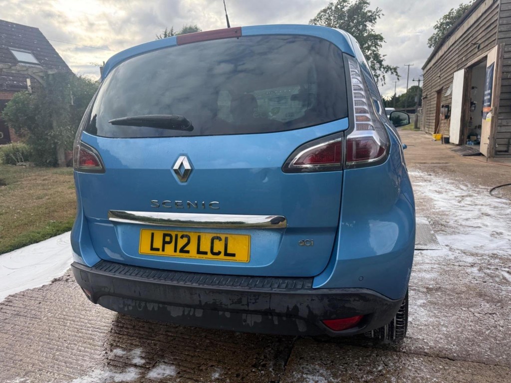 RENAULT SCENIC