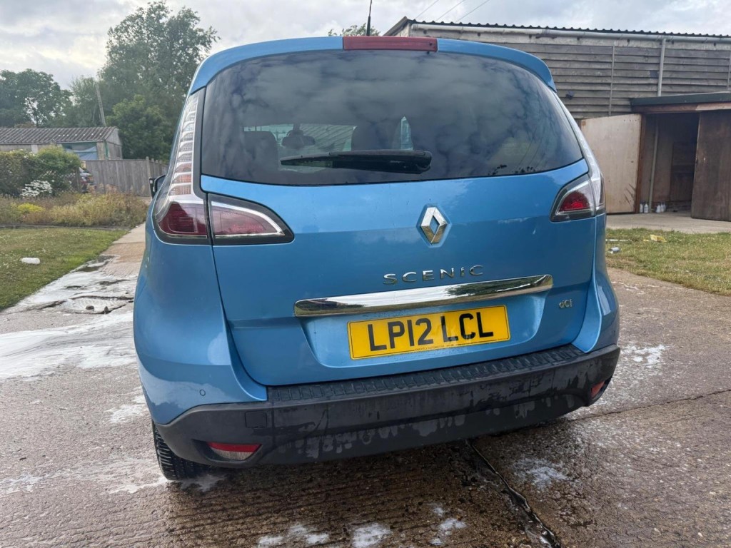 RENAULT SCENIC