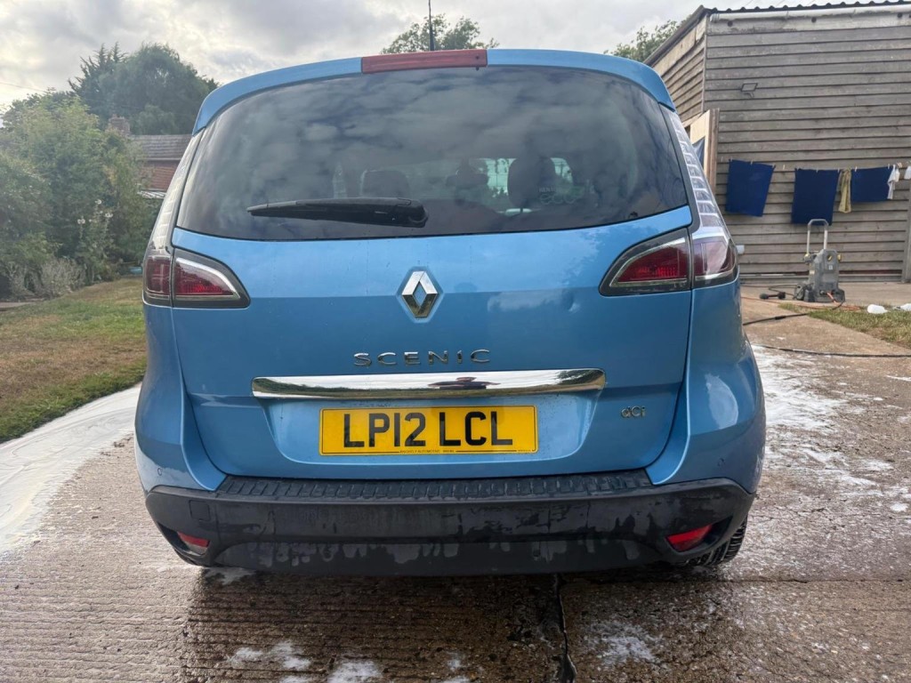 RENAULT SCENIC
