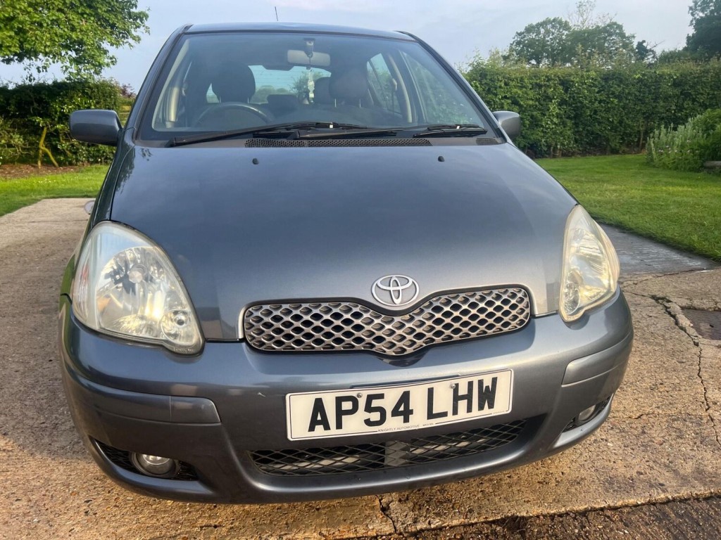 View TOYOTA YARIS 1.3 VVT-i Blue 5dr