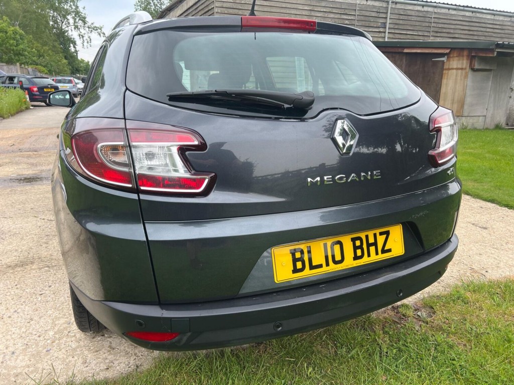 RENAULT MEGANE