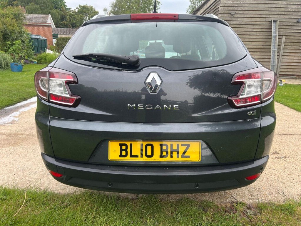 RENAULT MEGANE